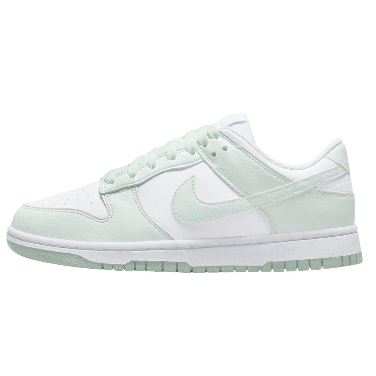 Nike Dunk Low « Next Nature Blanc Menthe »