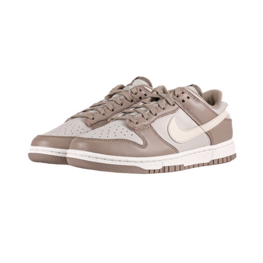 Nike Dunk Low 'Bone Beige"