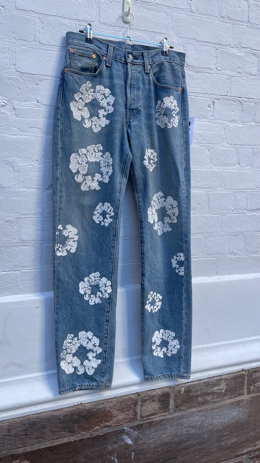 Denim Tears x Levi's Cotton Wreath-print straight-leg jeans