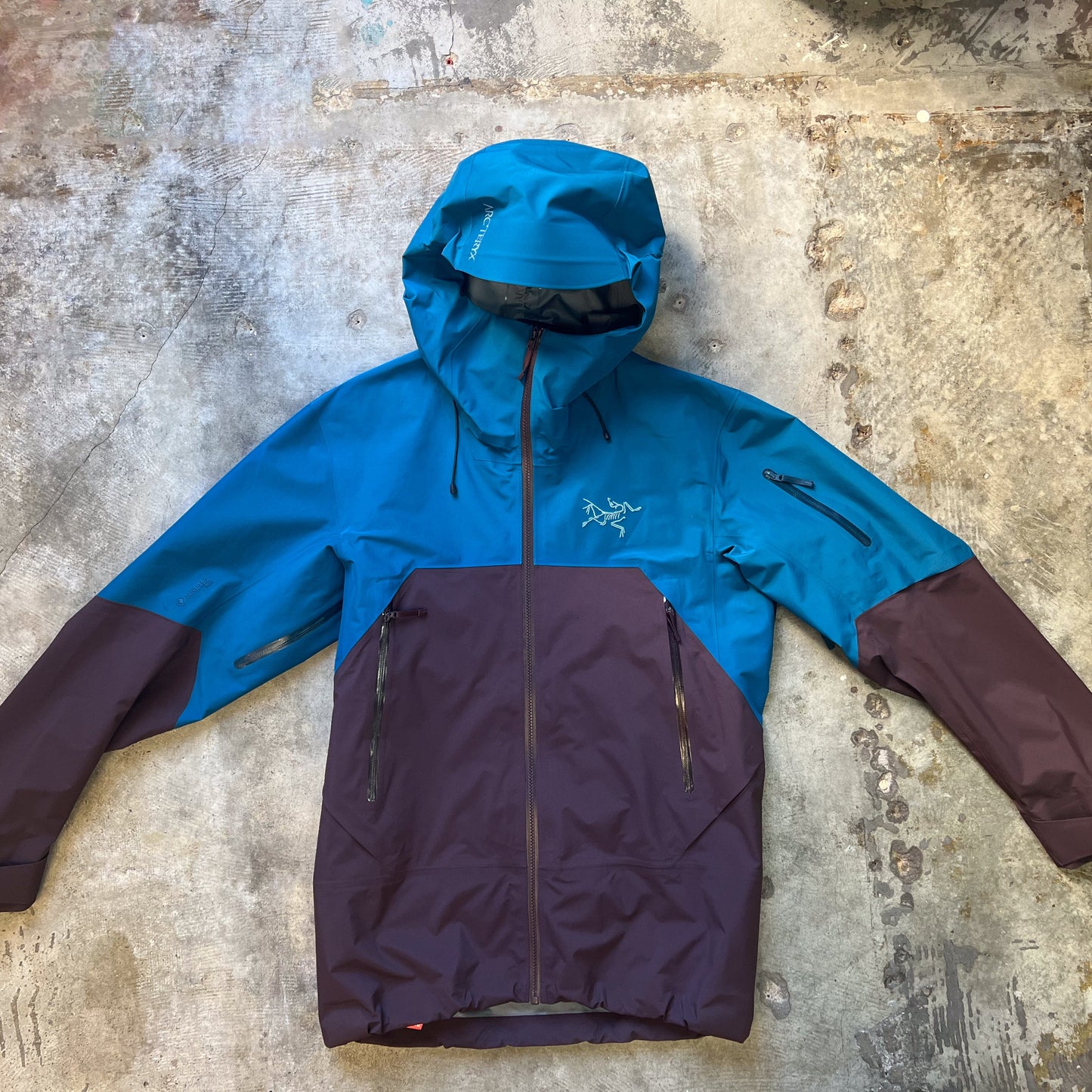 Arc'teryx Jacket - Small